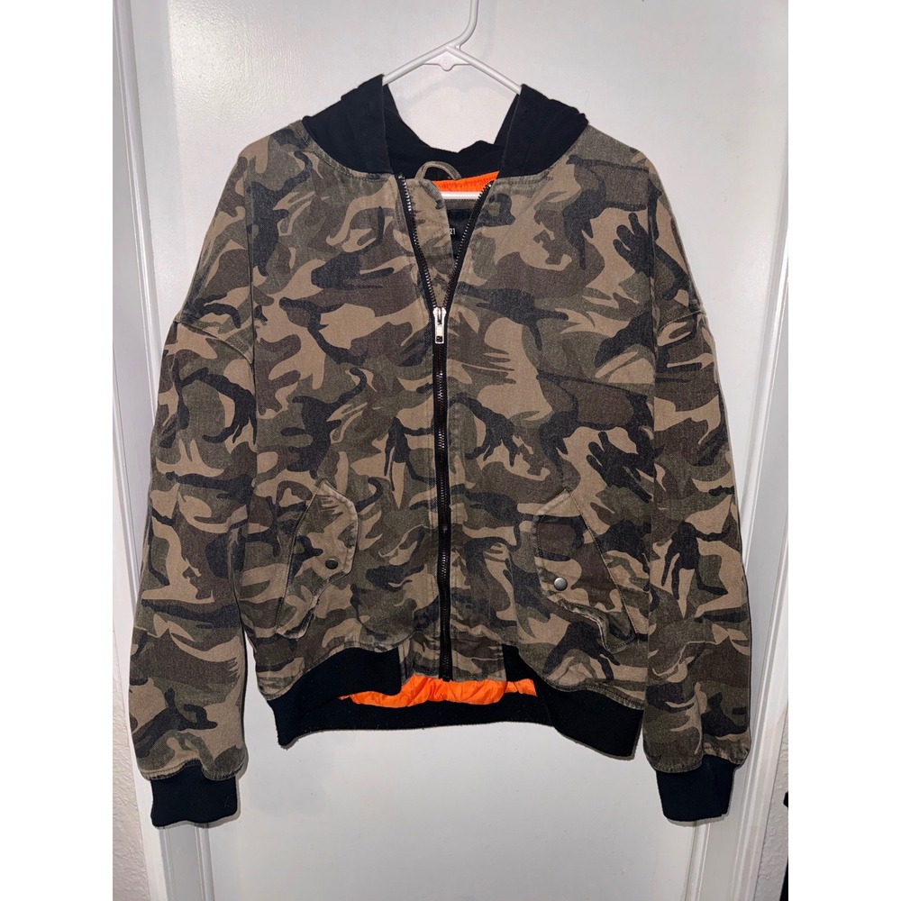 Forever 21 Men Camouflage Bomber Jacket Hooded Orange‎ Lined Size L